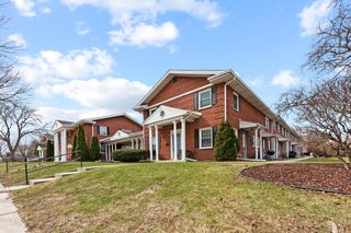 3107 S 122nd STREET #1, West Allis, WI 53227