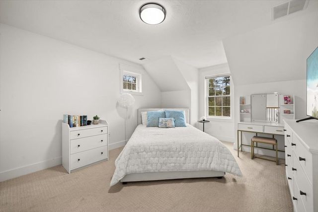 401 South Street, Foxboro, MA 02035