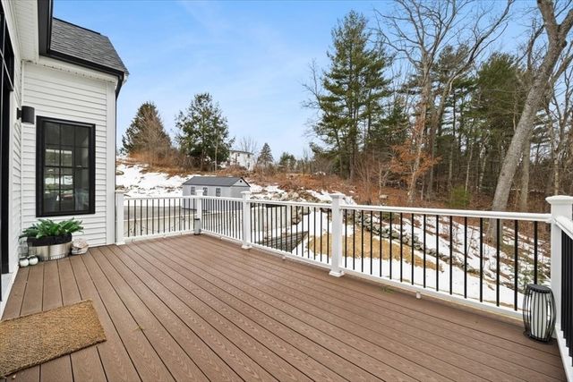 401 South Street, Foxboro, MA 02035