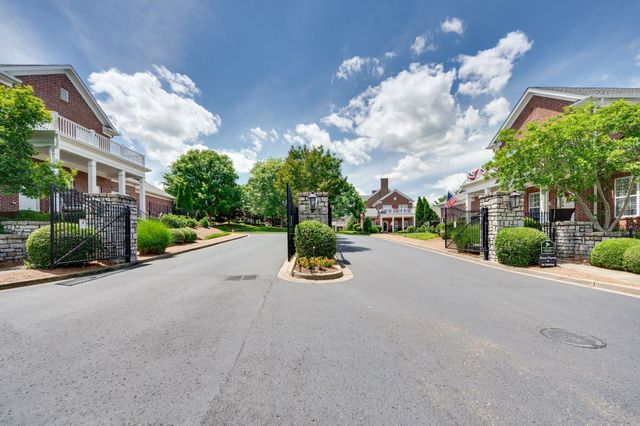 112 Ormesby Pl, Franklin, TN 37064