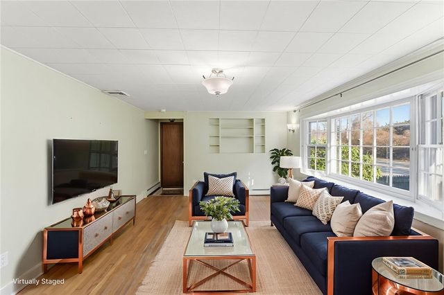 382 Beavertail Road, Jamestown, RI 02835