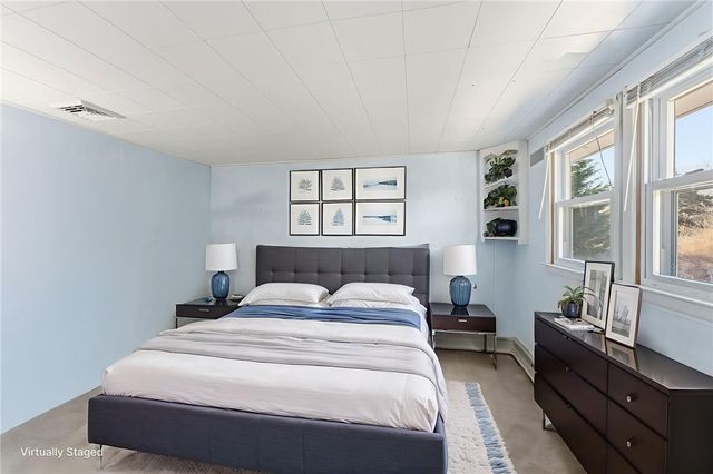 382 Beavertail Road, Jamestown, RI 02835