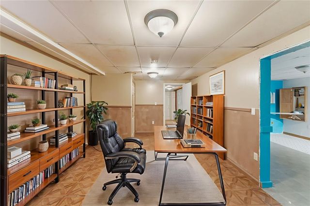 382 Beavertail Road, Jamestown, RI 02835