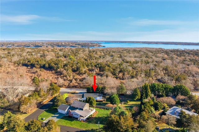 382 Beavertail Road, Jamestown, RI 02835