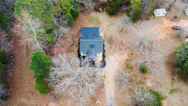 431 Cooley Bridge Road, Pelzer, SC 29669