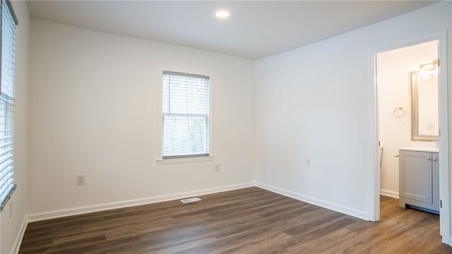 431 Cooley Bridge Road, Pelzer, SC 29669