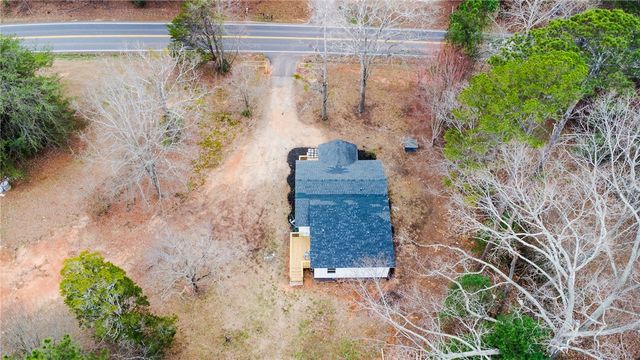 431 Cooley Bridge Road, Pelzer, SC 29669