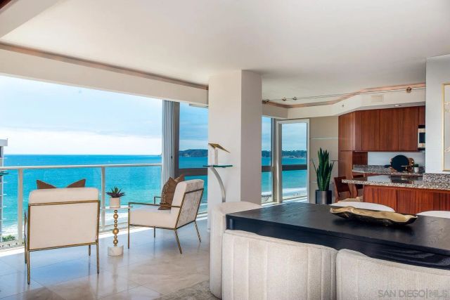 1710 Avenida del Mundo PH02, Coronado, CA 92118