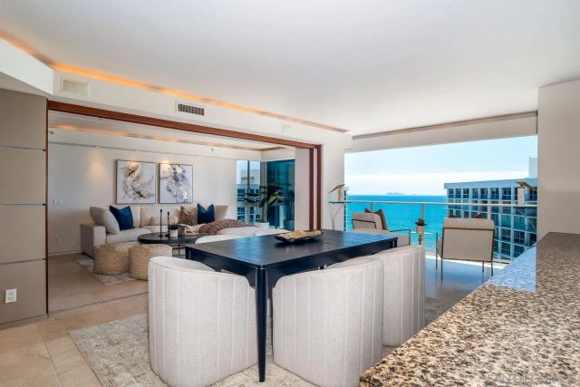 1710 Avenida del Mundo PH02, Coronado, CA 92118