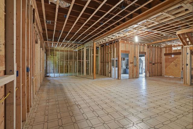 200 Main St 1, Winthrop, MA 02152