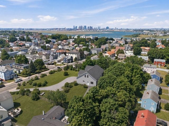 200 Main St 1, Winthrop, MA 02152