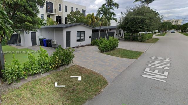 1615 NE 9th Street, Fort Lauderdale, FL 33304