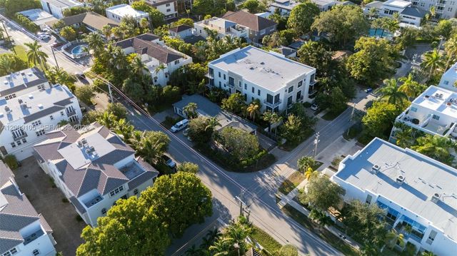 1615 NE 9th Street, Fort Lauderdale, FL 33304