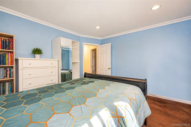 2706 Milburn Avenue, Baldwin, NY 11510
