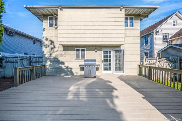 2706 Milburn Avenue, Baldwin, NY 11510