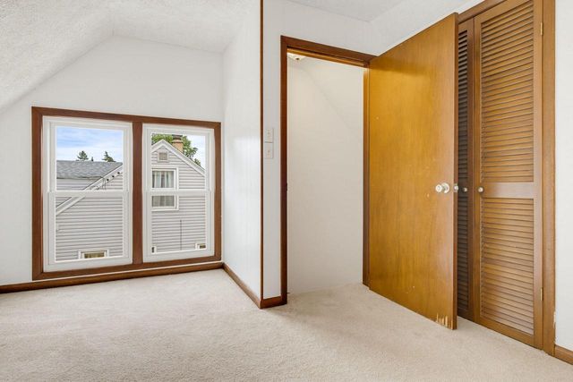 8716 W Boone AVENUE, West Allis, WI 53227