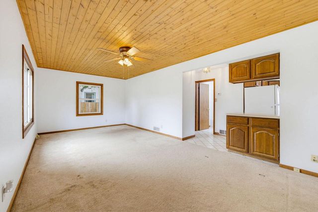 8716 W Boone AVENUE, West Allis, WI 53227