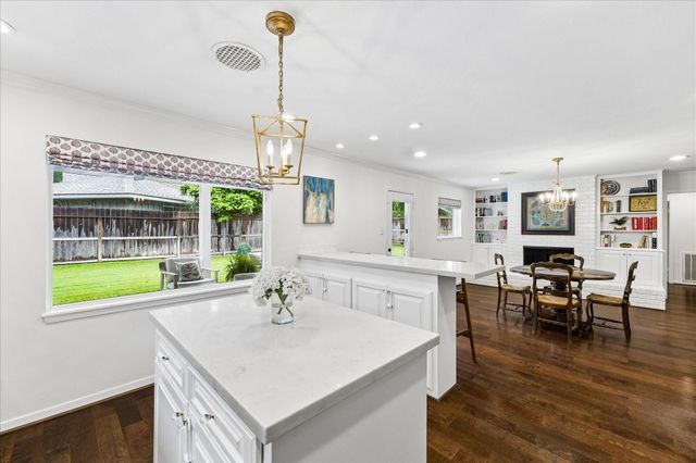 4410 Santee Street, Houston, TX 77018