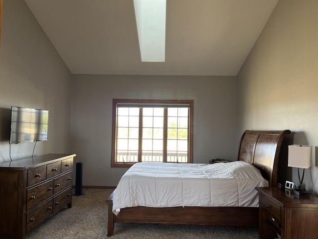 7439 Lee ROAD, Hartford, WI 53027