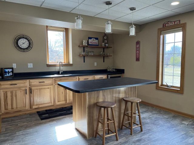 7439 Lee ROAD, Hartford, WI 53027