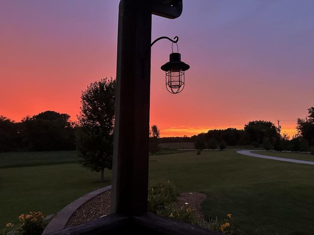 7439 Lee ROAD, Hartford, WI 53027