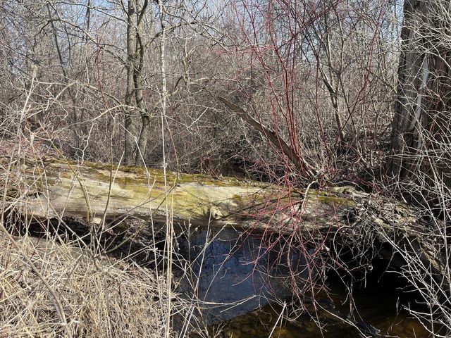 7439 Lee ROAD, Hartford, WI 53027