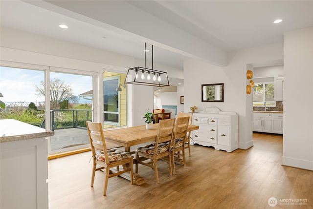 3910 Cliffside Drive, Bellingham, WA 98225