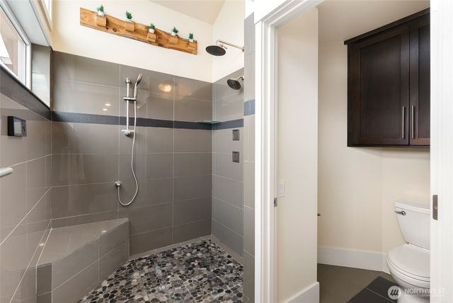 3910 Cliffside Drive, Bellingham, WA 98225