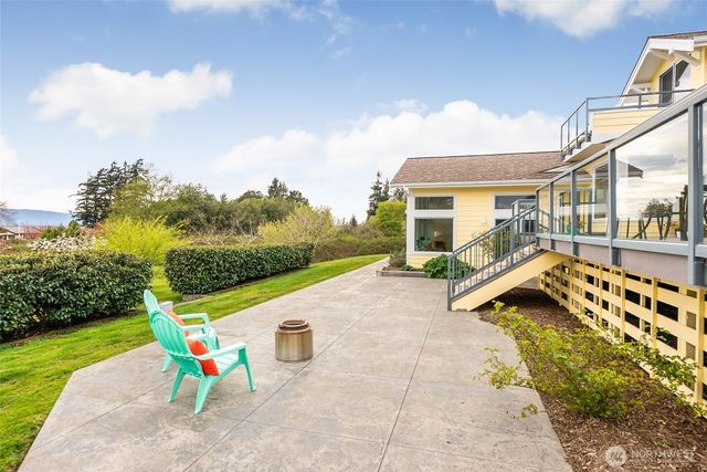 3910 Cliffside Drive, Bellingham, WA 98225