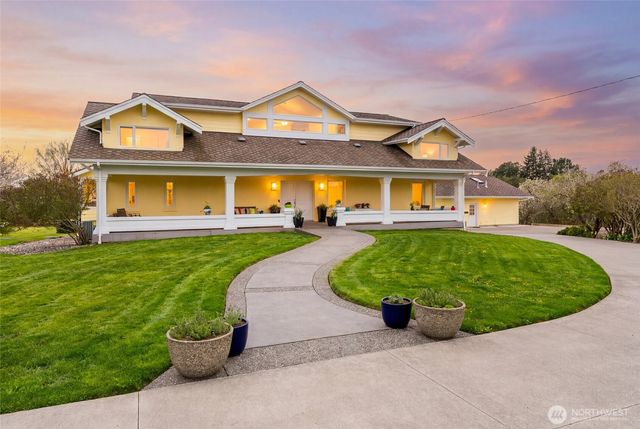 3910 Cliffside Drive, Bellingham, WA 98225