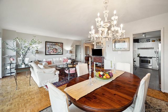 2200 Willowick Road 7B, Houston, TX 77027