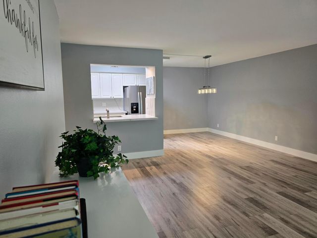 1301 RIVER REACH Drive 111, Fort Lauderdale, FL 33315
