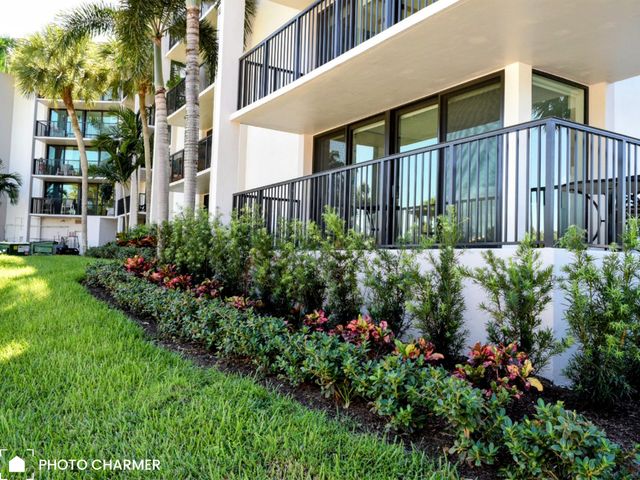 1301 RIVER REACH Drive 111, Fort Lauderdale, FL 33315
