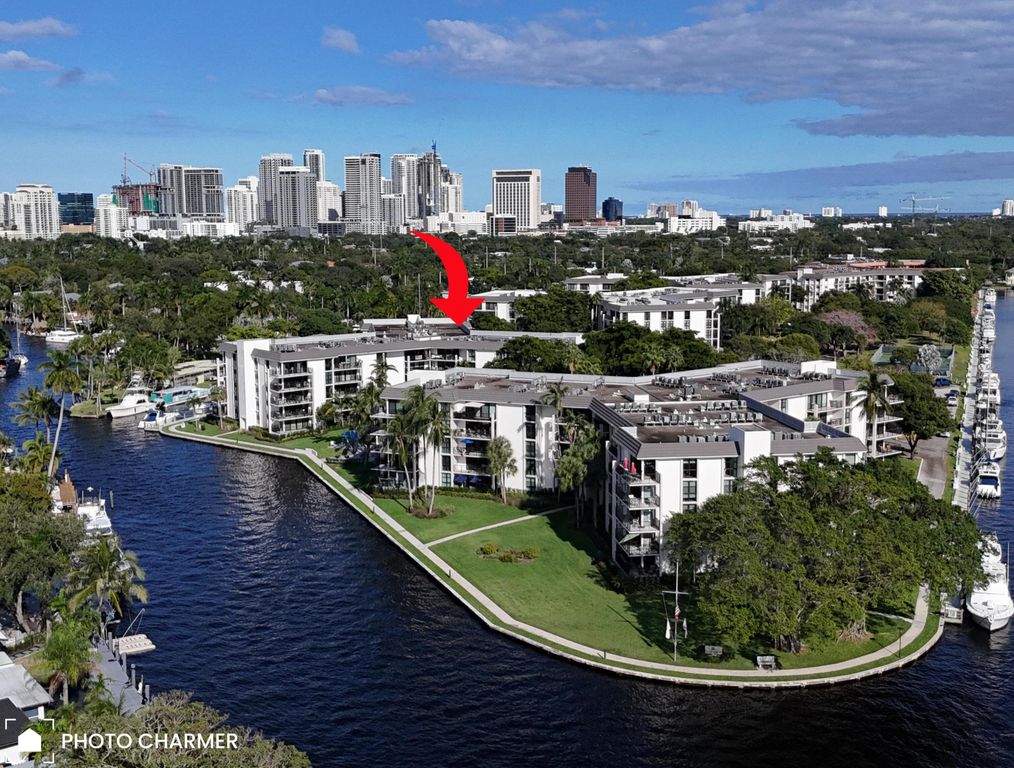 1301 RIVER REACH Drive 111, Fort Lauderdale, FL 33315