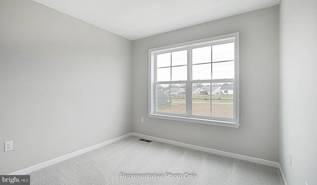 503 CHARLESTON DR, Mechanicsburg, PA 17055