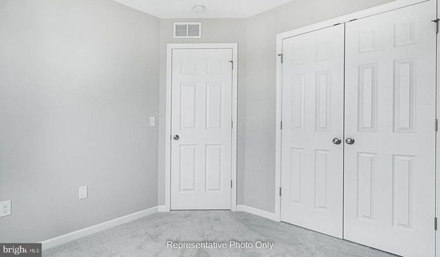503 CHARLESTON DR, Mechanicsburg, PA 17055