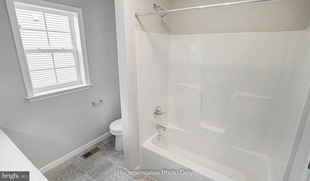 503 CHARLESTON DR, Mechanicsburg, PA 17055