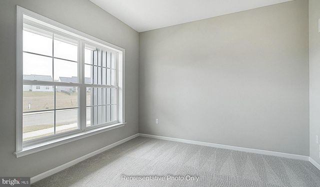 503 CHARLESTON DR, Mechanicsburg, PA 17055