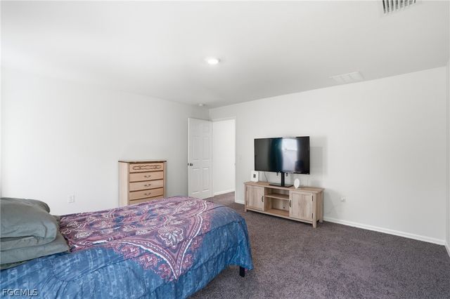 3319 40th ST W, Lehigh Acres, FL 33971