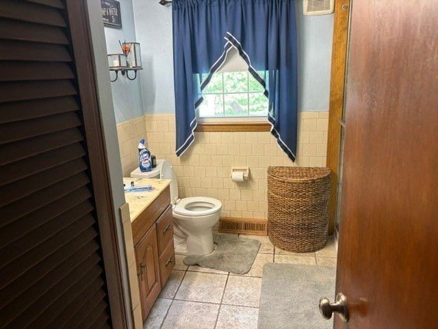 7 Villa Avenue, Swansea, MA 02777