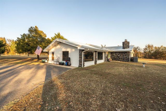 379 Nale Road, Crowder, OK 74430
