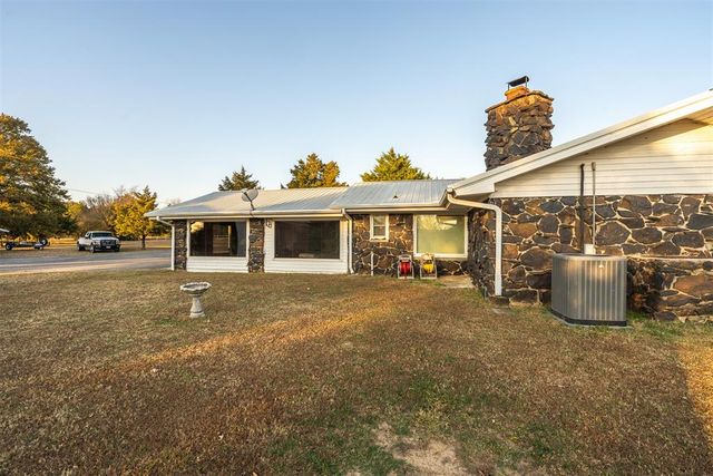 379 Nale Road, Crowder, OK 74430