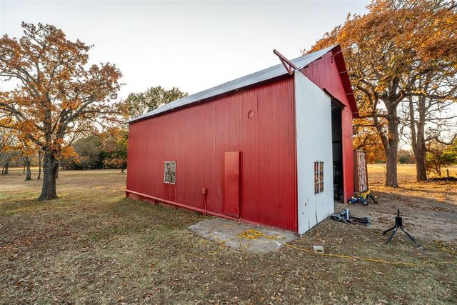 379 Nale Road, Crowder, OK 74430