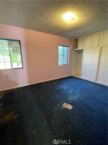 14662 Maclay, San Fernando, CA 91345