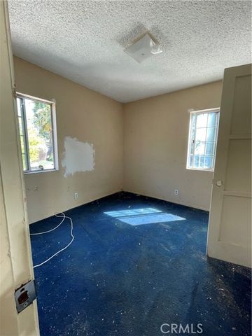 14662 Maclay, San Fernando, CA 91345