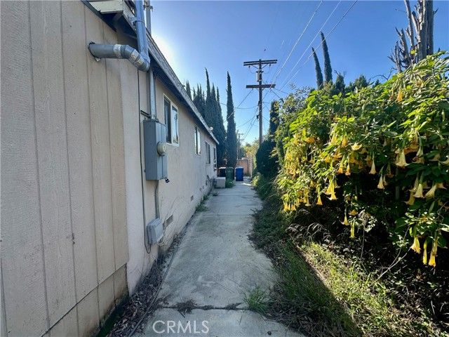 14662 Maclay, San Fernando, CA 91345