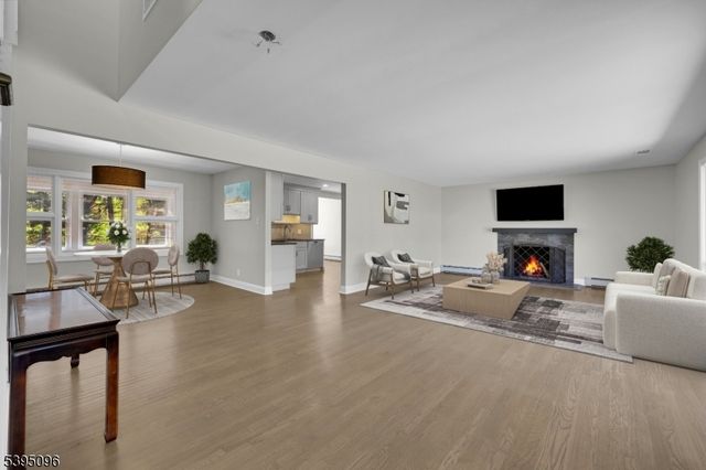 306 Eyland Ave, Roxbury Twp., NJ 07876