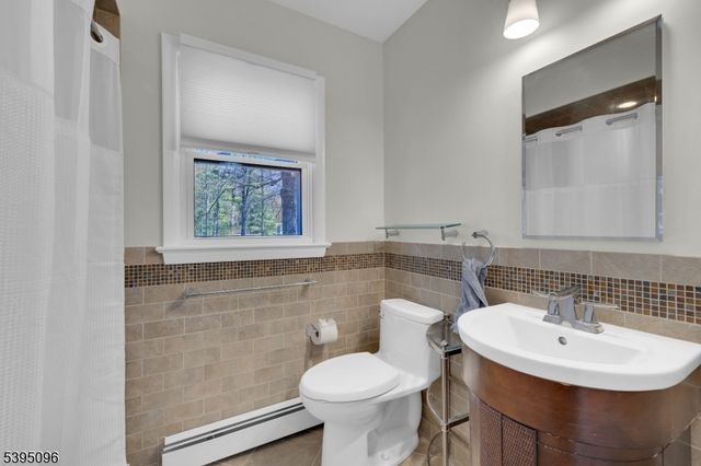 306 Eyland Ave, Roxbury Twp., NJ 07876