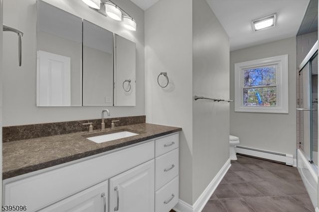 306 Eyland Ave, Roxbury Twp., NJ 07876