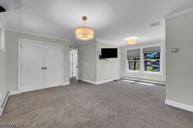306 Eyland Ave, Roxbury Twp., NJ 07876